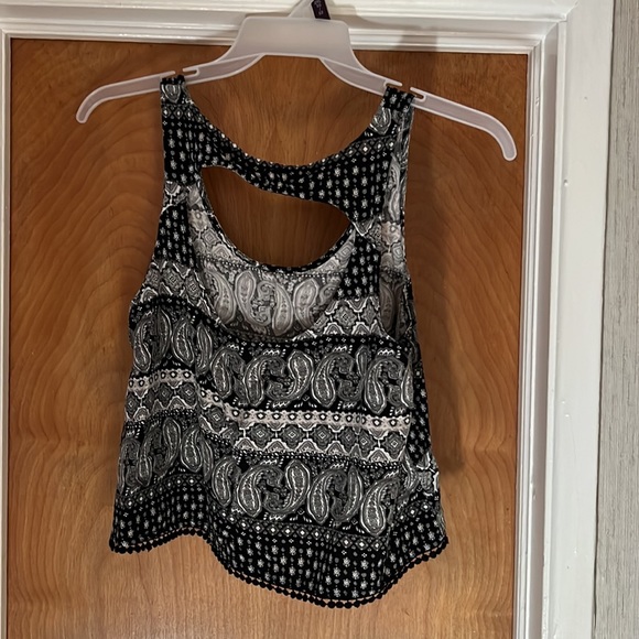 Mudd Boho Tank top - Picture 2 of 2